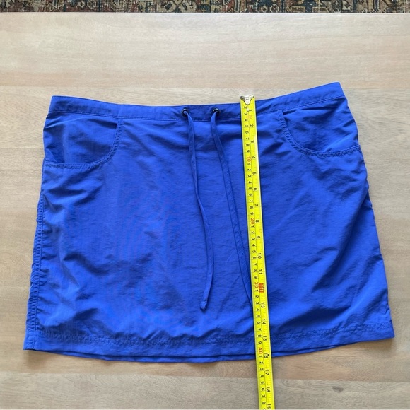 L.L. Bean Women's Blue Nylon Mini Skirt - Picture 5 of 6